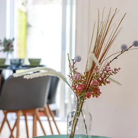 Apartment St Marks House By N And N Ltd Great Location, Perfect For Contractors & Workers, Free On-street Parking Bristol