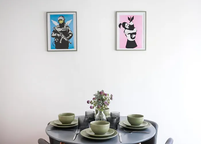 Apartmán St Marks Place By N And N Ltd Great Location, Perfect For Contractors, Workers And Corporate Stays, Free On-street Parking, Fast Wifi And Close To Local Restaurants, Shops And Bars Bristol